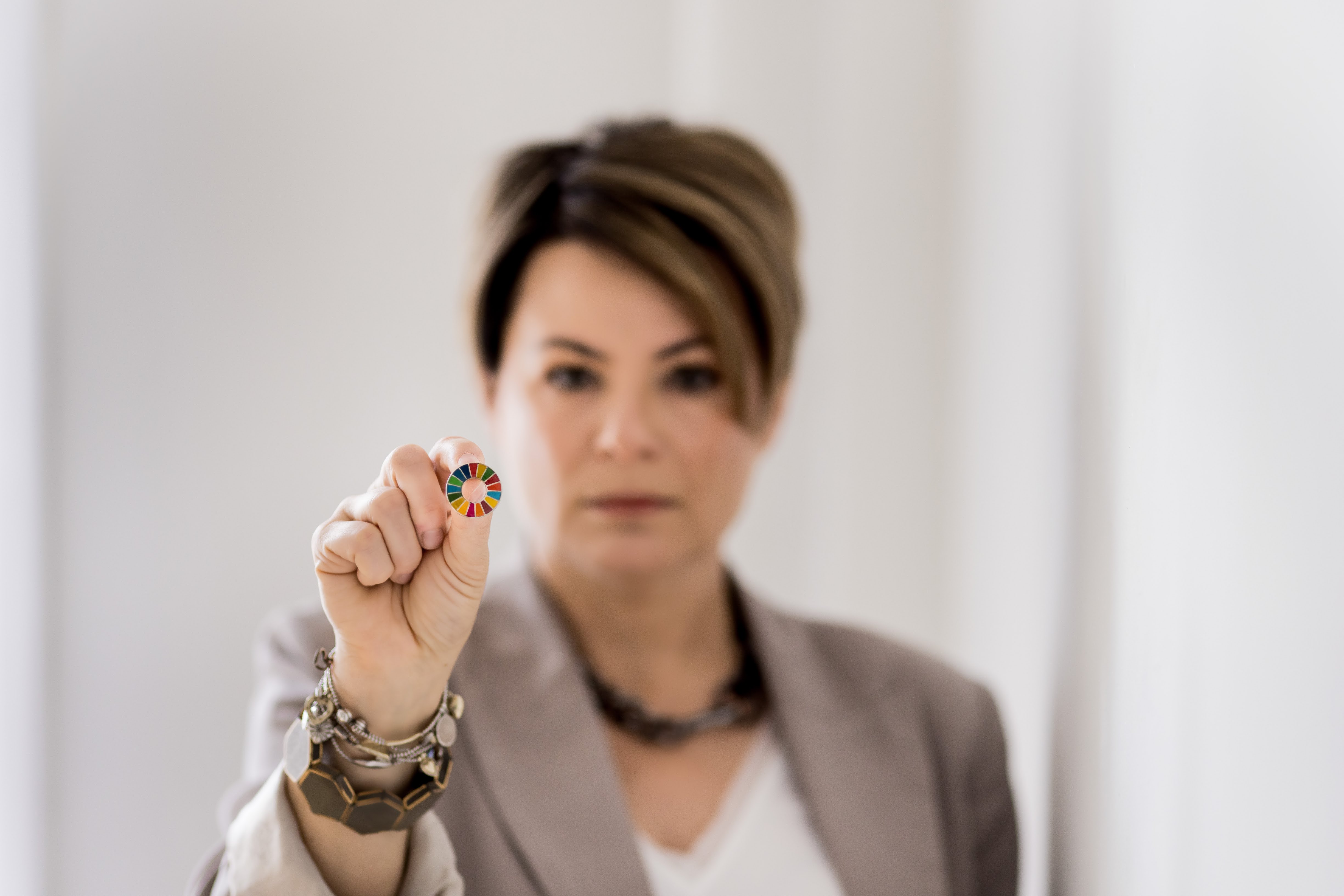 Alison Aches Pink Print – Allison Wonderland